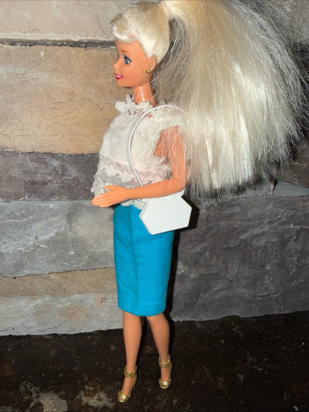 Barbie Vinatge 70’s outfit pencil skirt purse and blouse shoes